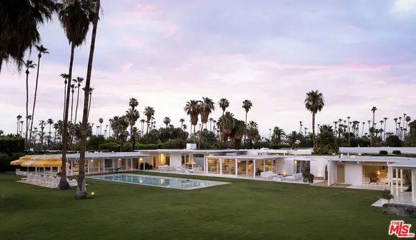 1323 S Driftwood Drive, Palm Springs, CA 92264