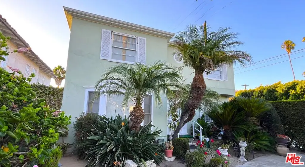 1603 Buckingham Road, Los Angeles, CA 90019 - Image #1