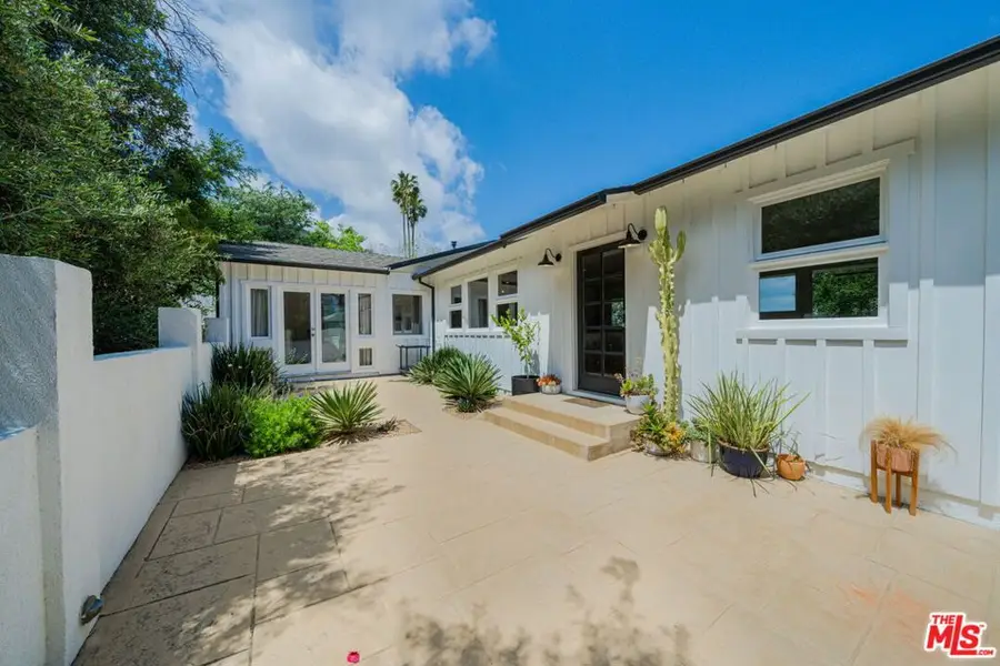 1205 Fernwood Pacific Drive, Topanga, CA 90290 - Image #2