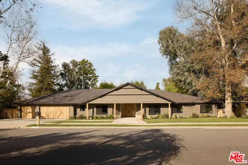 17539 Magnolia Boulevard, Encino, CA 91316 - #1