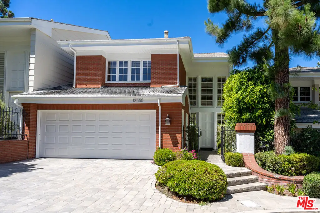 12555 The Vista, Los Angeles, CA 90049 - Image #1
