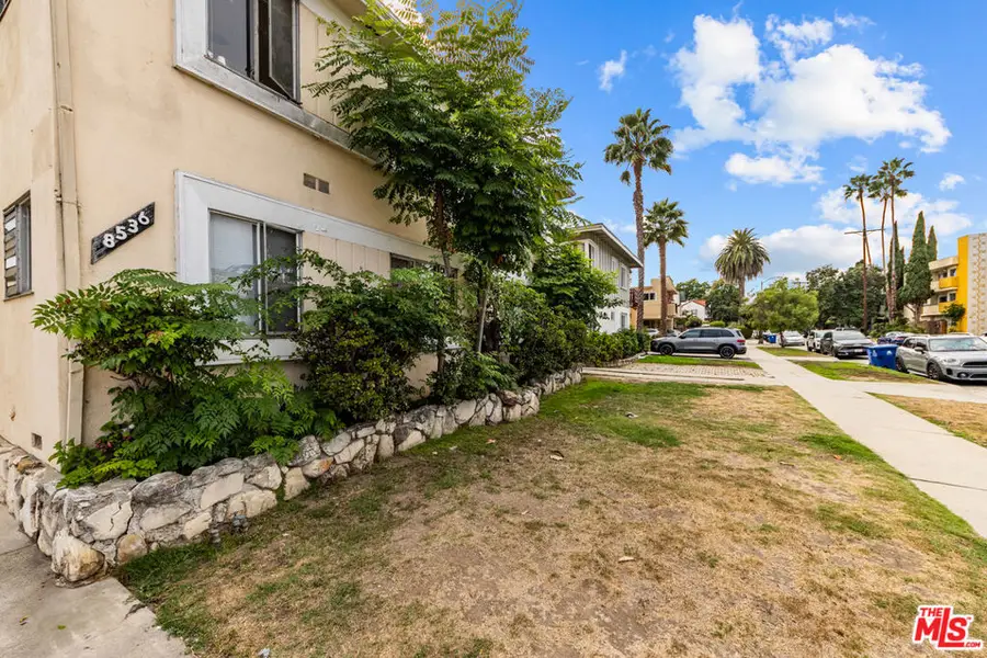 8536 Saturn Street, Los Angeles, CA 90035 - #3