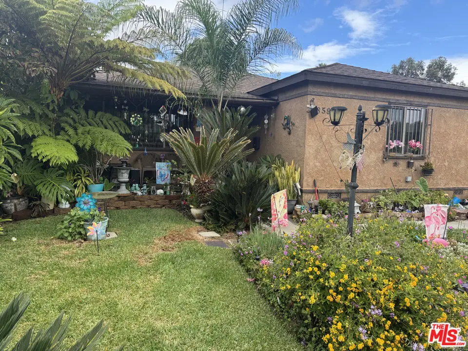 859 W 33rd Way, Long Beach, CA 90806 - Image #1