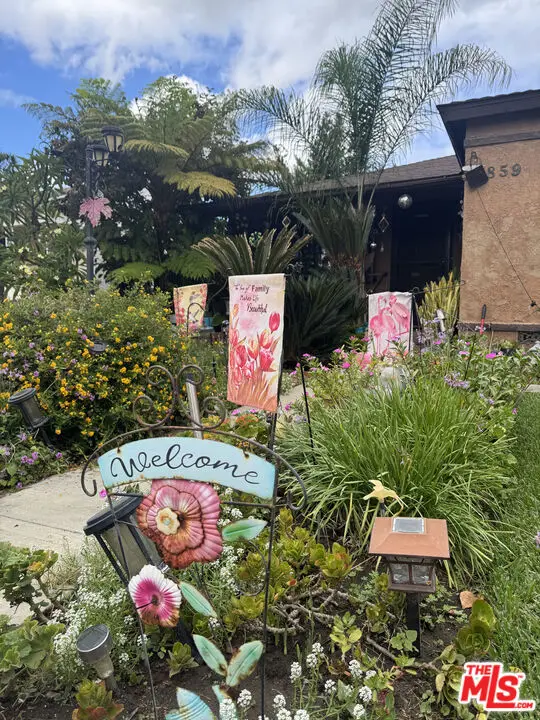 859 W 33rd Way, Long Beach, CA 90806 - Image #2