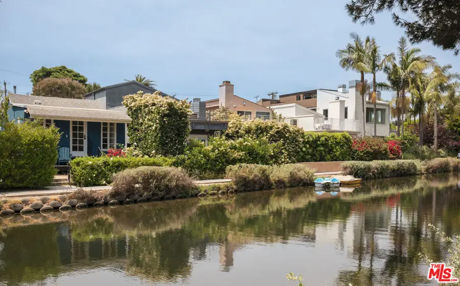 3003 Grand Canal, Venice, CA 90291 - Image #2