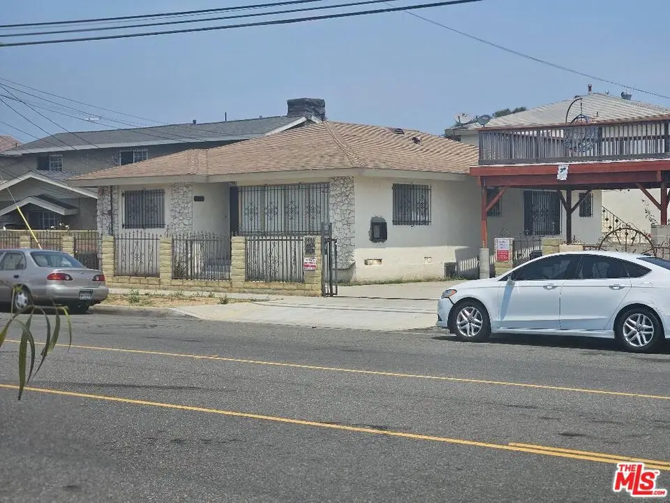 1461 W 108th Street, Los Angeles, CA 90047 - #1