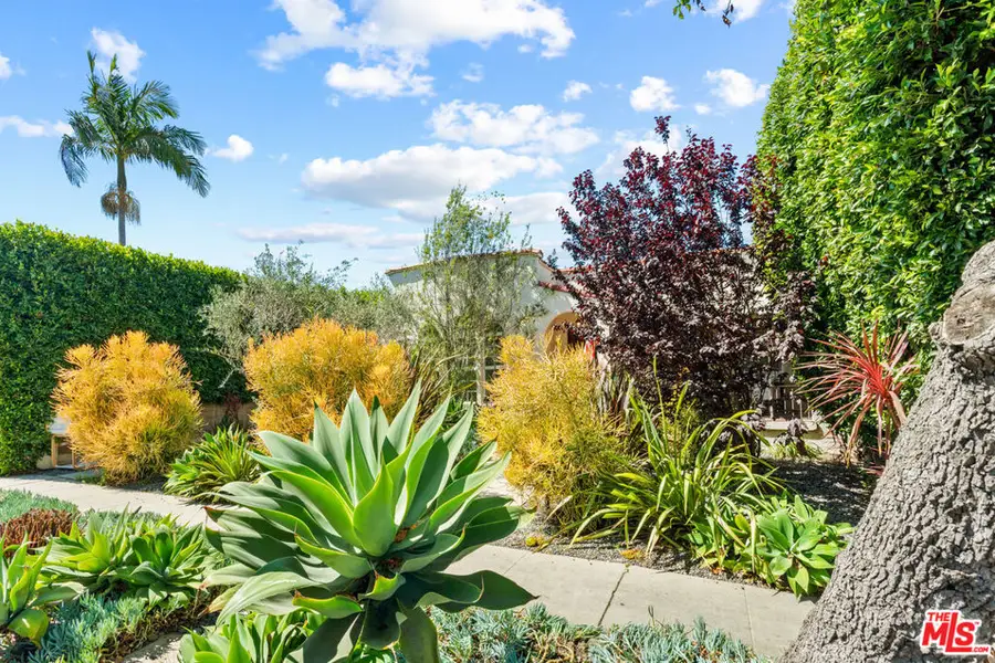 9015 W 24th Street, Los Angeles, CA 90034 - Image #2