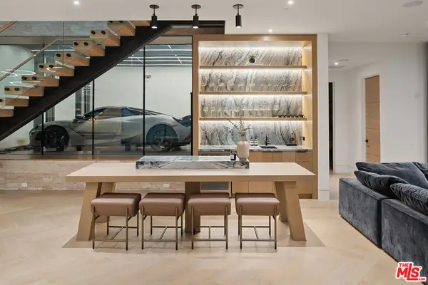 740 Warner Avenue, Los Angeles, CA 90024