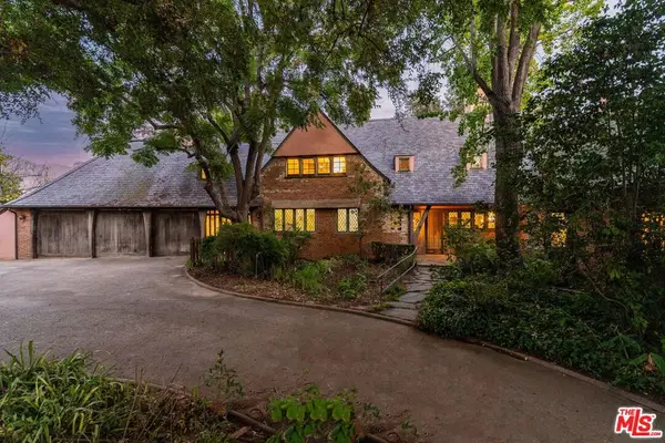 1660 La Vista Place, Pasadena, CA 91103