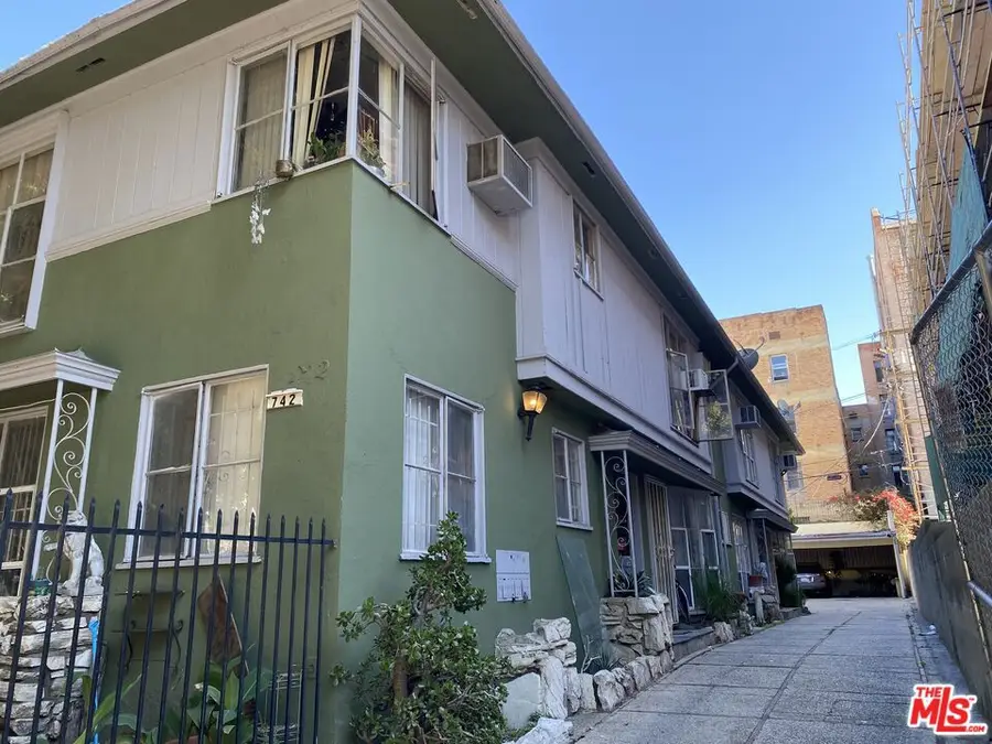 742 Irolo Street, Los Angeles, CA 90005 - #2