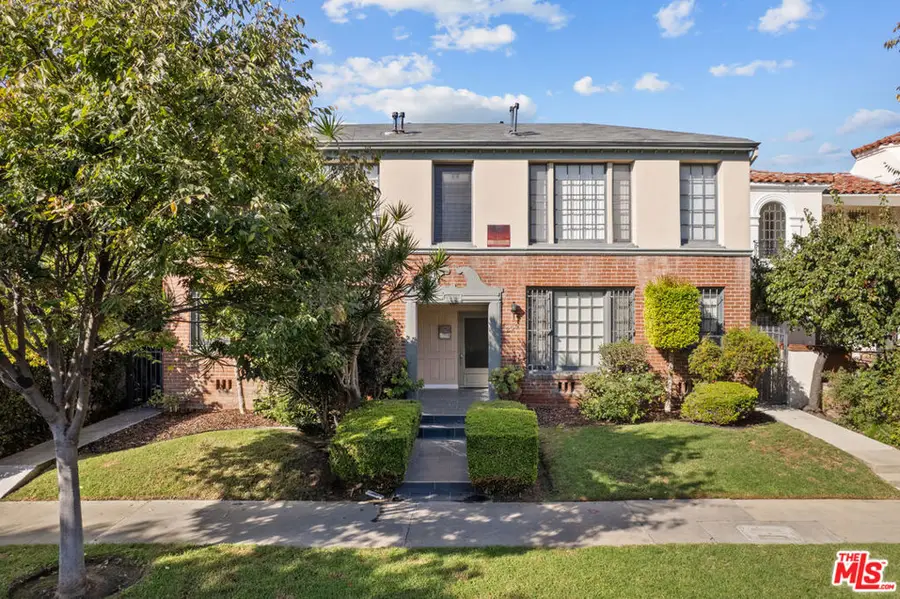 209 S Reeves Drive, Beverly Hills, CA 90212 - Image #2