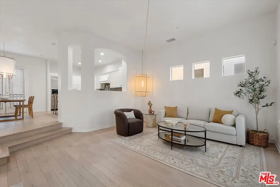 5743 Dawn, Playa Vista, CA 90094 - Image #2