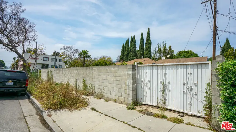 1000 N Gardner Street, West Hollywood, CA 90046 - #3