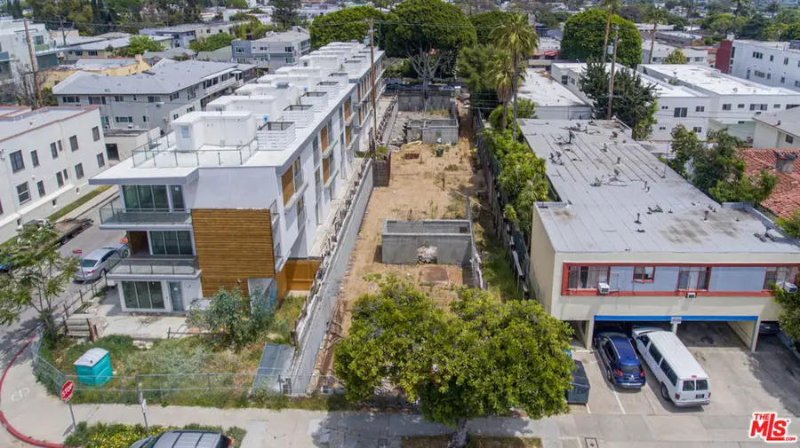 947 N Genesee Avenue, West Hollywood, CA 90046 - #3