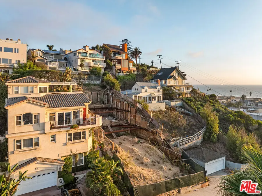 210 Montreal Street, Playa Del Rey, CA 90293 - #2