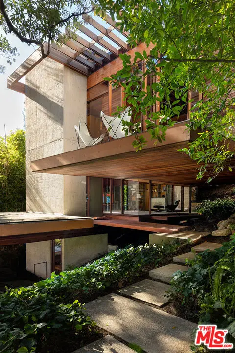 715 Brooktree Road, Pacific Palisades, CA 90272 - Image #2