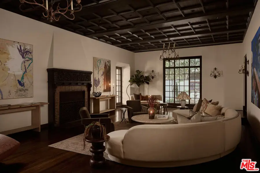 545 S Rimpau Boulevard, Los Angeles, CA 90020 - Image #3