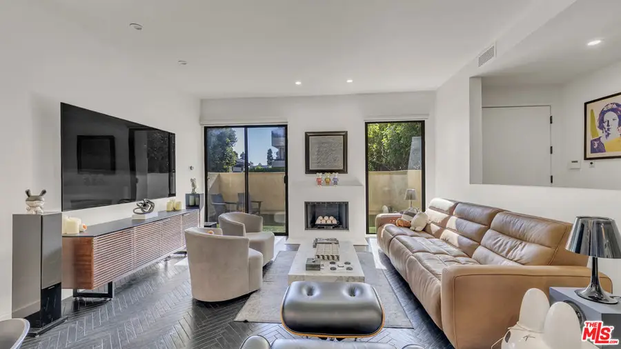 2392 Century Hill, Los Angeles, CA 90067 - #2