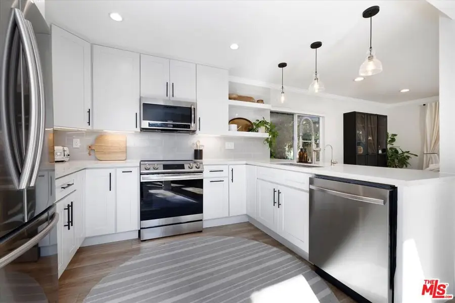 23351 Park Sorrento #71, Calabasas, CA 91302 - Image #3