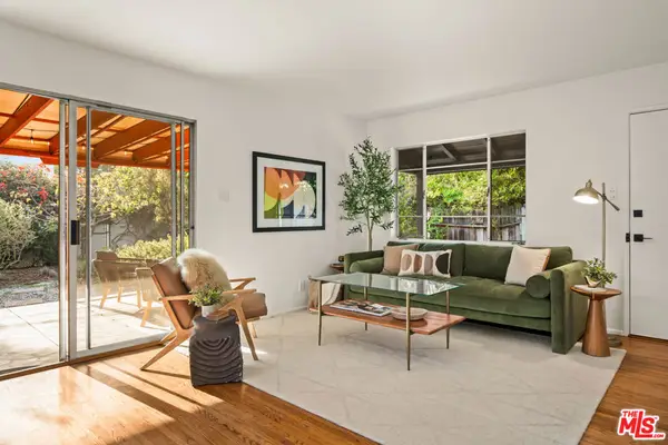 2449 Walgrove Avenue, Los Angeles, CA 90066