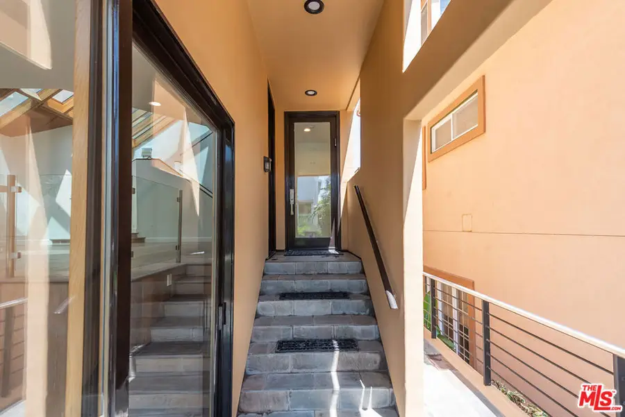 117 Ketch Mall, Marina Del Rey, CA 90292 - Image #3