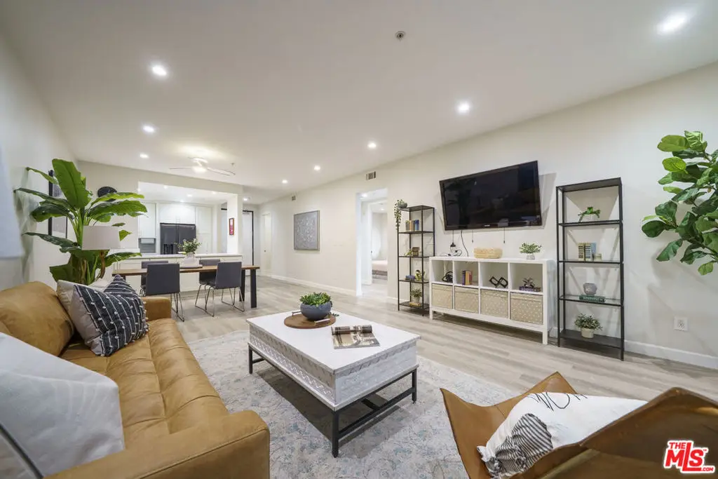 625 S Berendo Street #308, Los Angeles, CA 90005 - Image #1