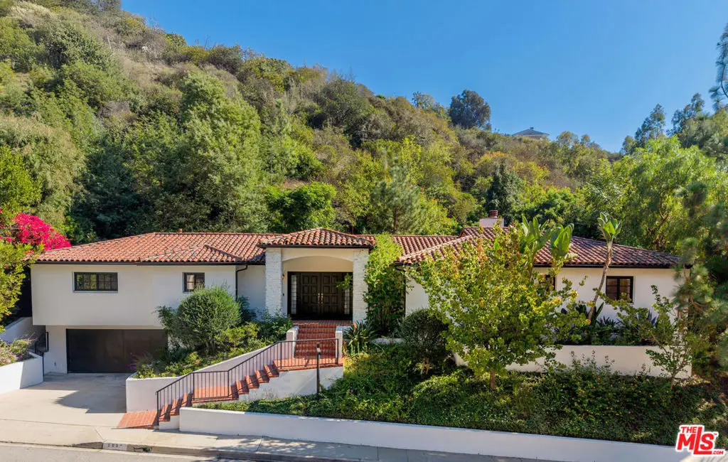 1132 Chantilly Road, Los Angeles, CA 90077 - Image #1