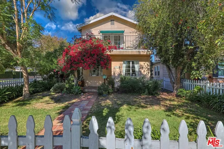 1421 W Clark Avenue, Burbank, CA 91506 - Image #2