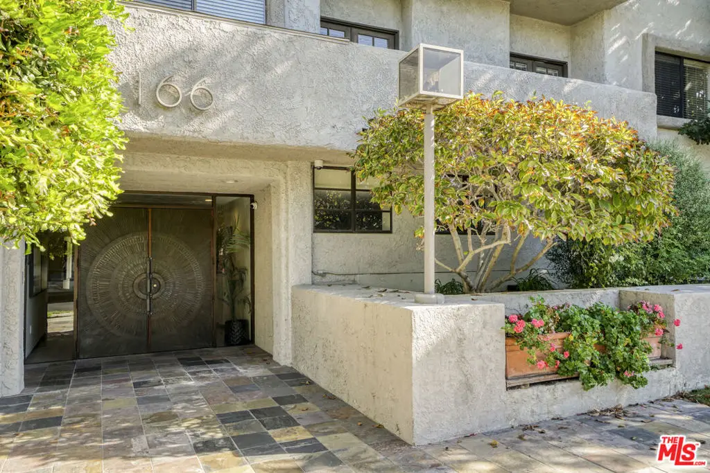 166 S Hayworth Avenue #201, Los Angeles, CA 90048 - #1