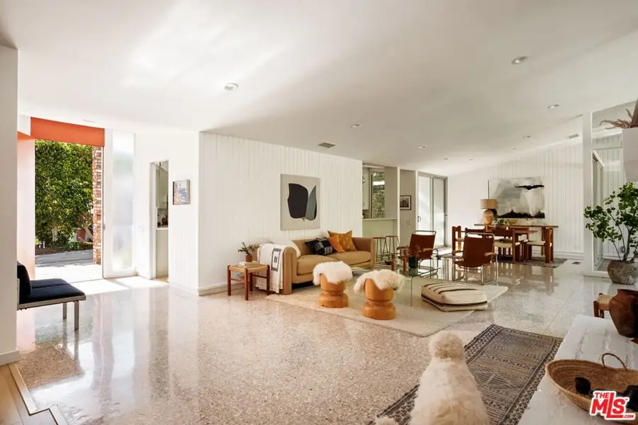 2335 San Ysidro Drive, Beverly Hills, CA 90210 - Image #2