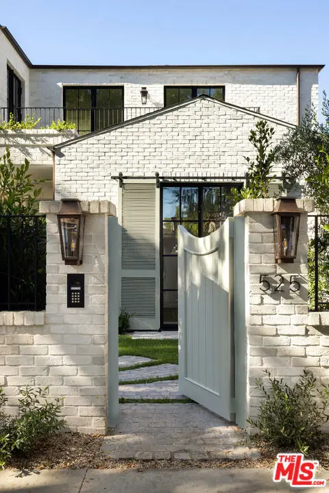 525 Westmount Drive, West Hollywood, CA 90048 - Image #2