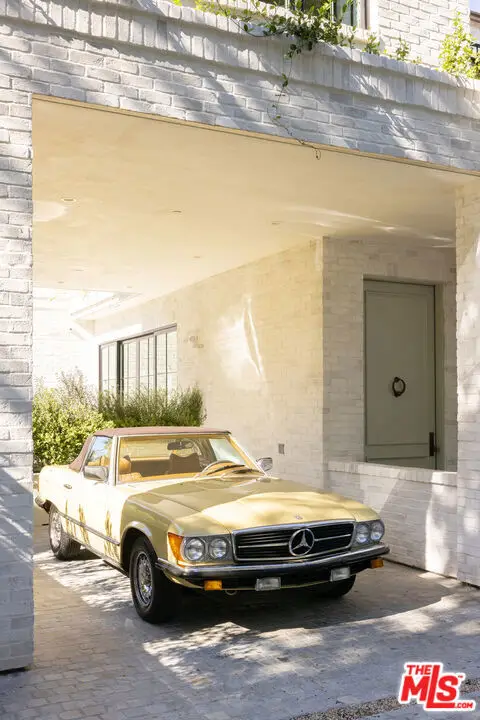 525 Westmount Drive, West Hollywood, CA 90048 - Image #3