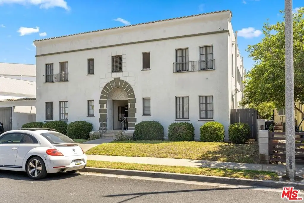 406 S Grevillea Avenue, Inglewood, CA 90301 - Image #1