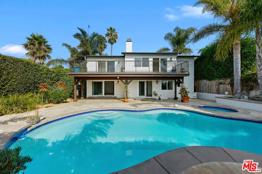 30630 Morning View Drive, Malibu, CA 90265 - Image #2