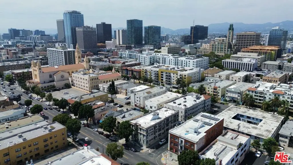 2809 W 8th Street, Los Angeles, CA 90005 - Image #1