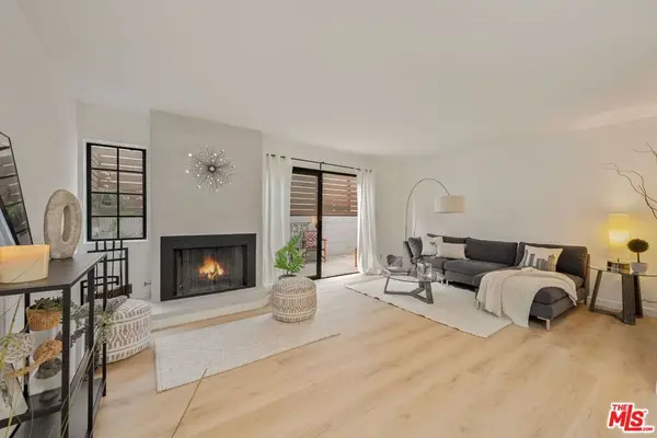 1532 9th Street #2, Santa Monica, CA 90401