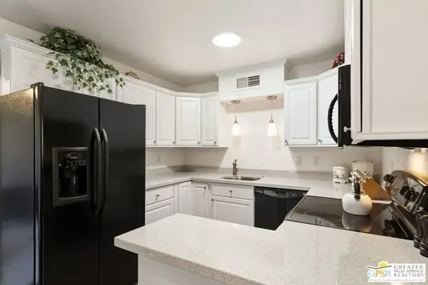 413 Bradshaw Lane #76, Palm Springs, CA 92262