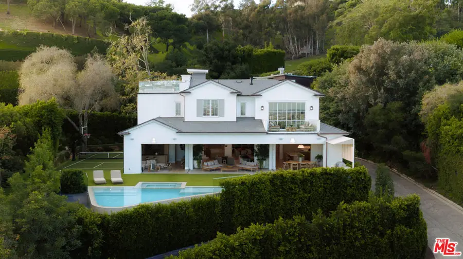 1682 San Onofre Drive, Pacific Palisades, CA 90272 - Image #2