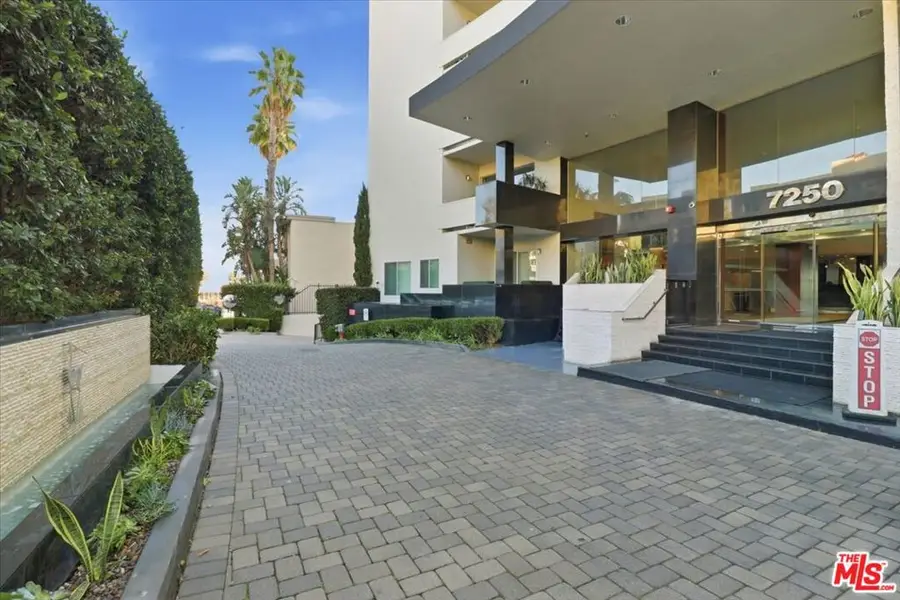 7250 Franklin Avenue #517, Los Angeles, CA 90046 - Image #2