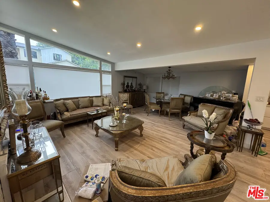 18101 Karen Drive, Tarzana, CA 91356 - Image #2