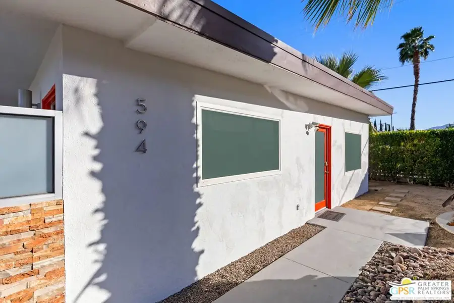594 S Calle Encilia, Palm Springs, CA 92264 - #2