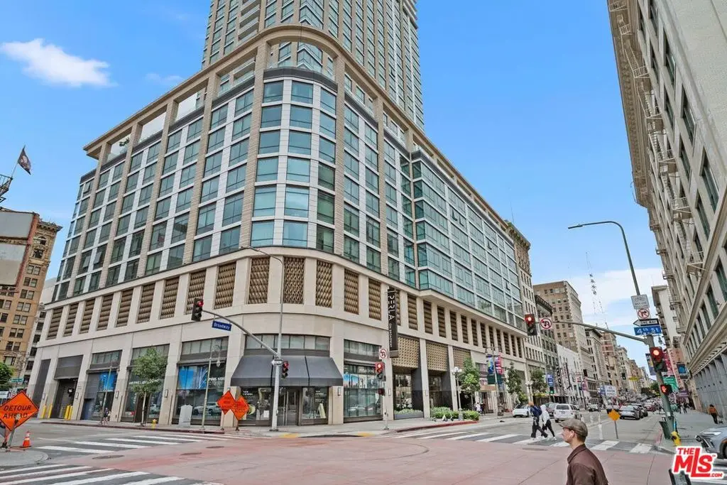 400 S Broadway #1021, Los Angeles, CA 90013 - #1