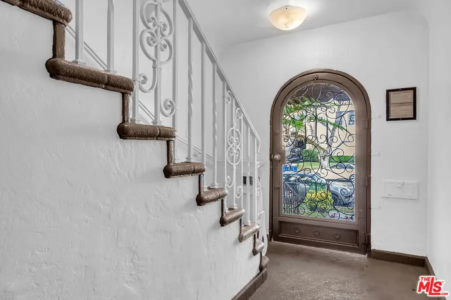 6122 W 6th Street, Los Angeles, CA 90048 - Image #3