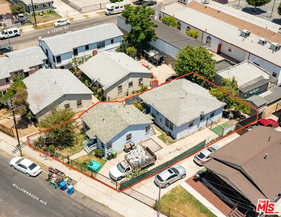 11012 Willowbrook Avenue, Los Angeles, CA 90059 - Image #1