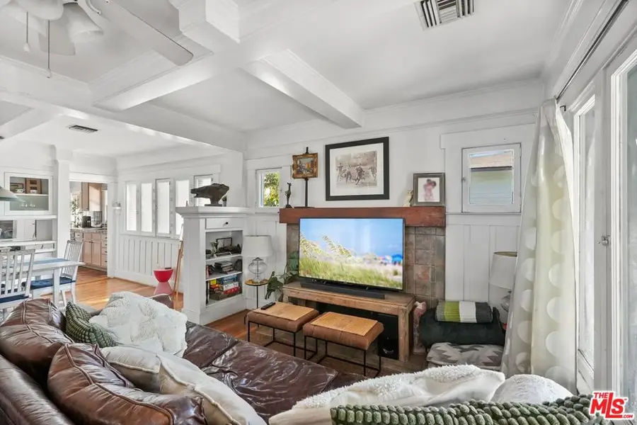 6083 Selma Avenue, Los Angeles, CA 90028 - #3