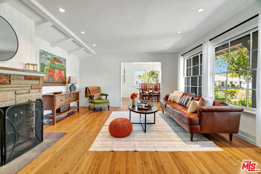 5102 Vesper Avenue, Sherman Oaks, CA 91403 - Image #1