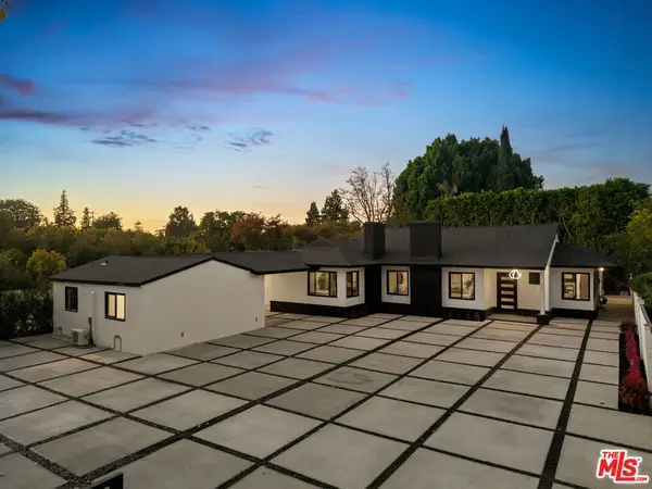 14011 Magnolia Boulevard, Sherman Oaks, CA 91423