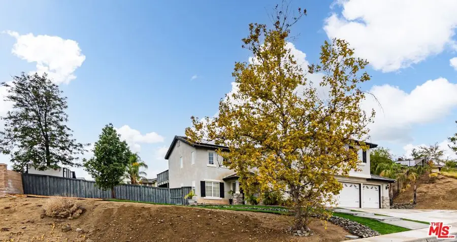 21035 Canyon Ridge Drive, Lake Elsinore, CA 92532 - Image #3