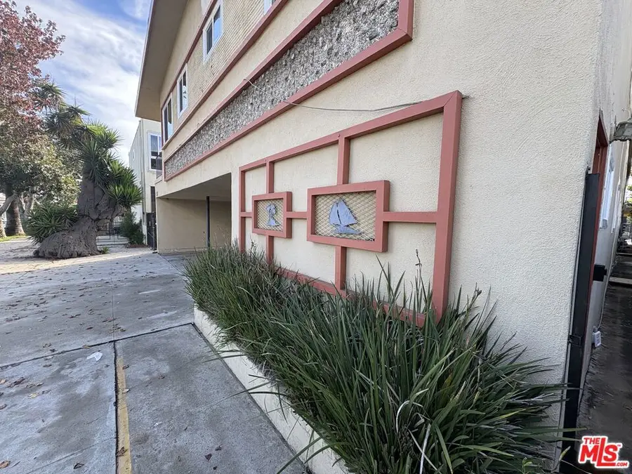 1428 11th Street, Santa Monica, CA 90401 - Image #2