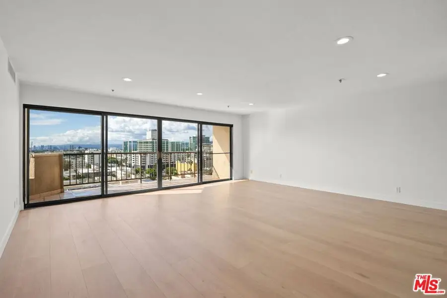 727 S Ardmore Avenue #1002, Los Angeles, CA 90005 - Image #2